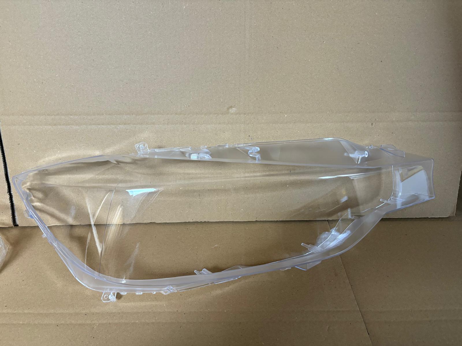 12-15 3 SERİSİ F30 FAR CAMI SOL - L