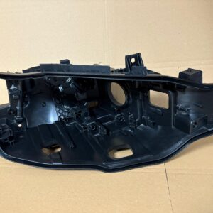 16-18 3 SERİSİ F30 LCİ FAR KASASI SAĞ - R